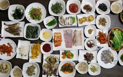 A table covered with many Korean dishes known as Hanjeongsik