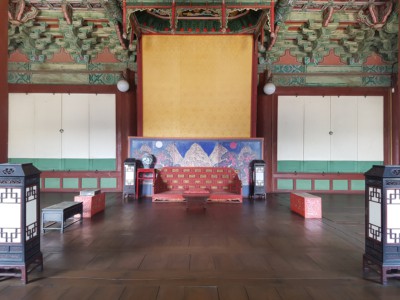 The kings work chamber in Changdeok palace