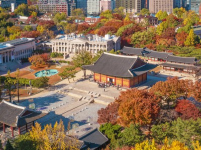 Picture of Deoksugung Palace taken from above 