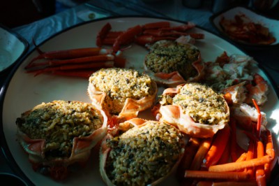 Red crab fried rice dished up and ready to serve at Daepohang market