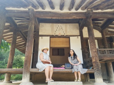 The outside of a traditional Joseon era village house at the Hanguk Minsokchon