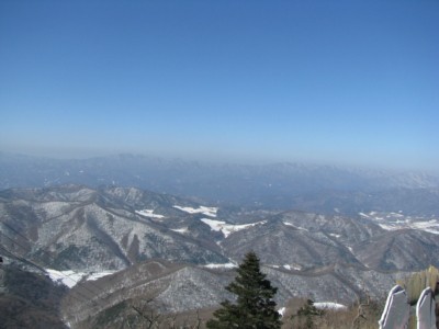 Beautiful mountain views during a winter ski tour in Korea