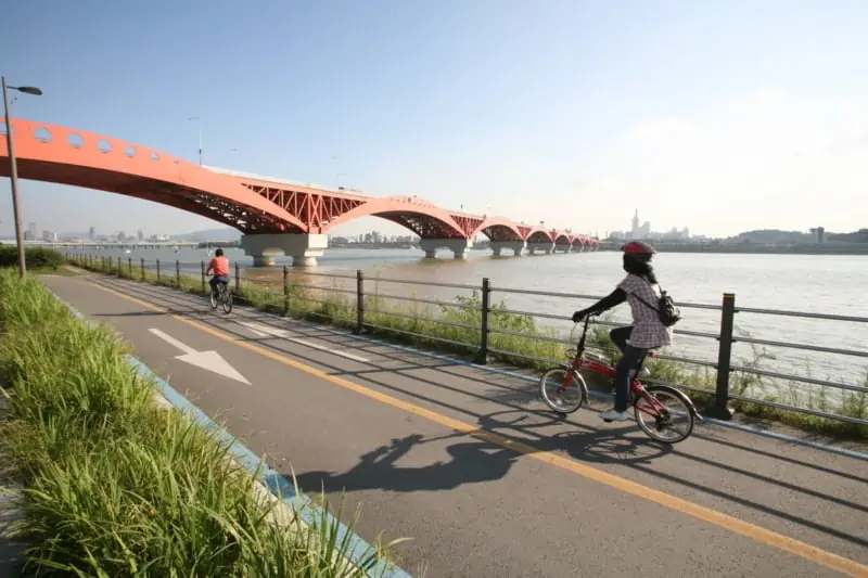 Biking along the Han River in Seoul