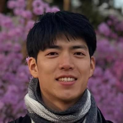 Tomas is VIP Travel's Spanish speaking tour guide base here in Seoul, South Korea.